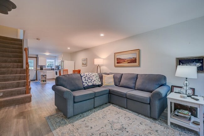 Building Photo - 78 Saco Pnes Dr