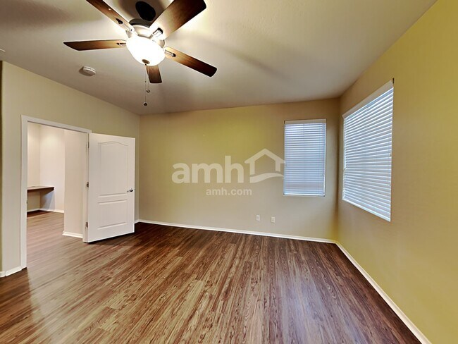 Building Photo - 3860 E Flower St