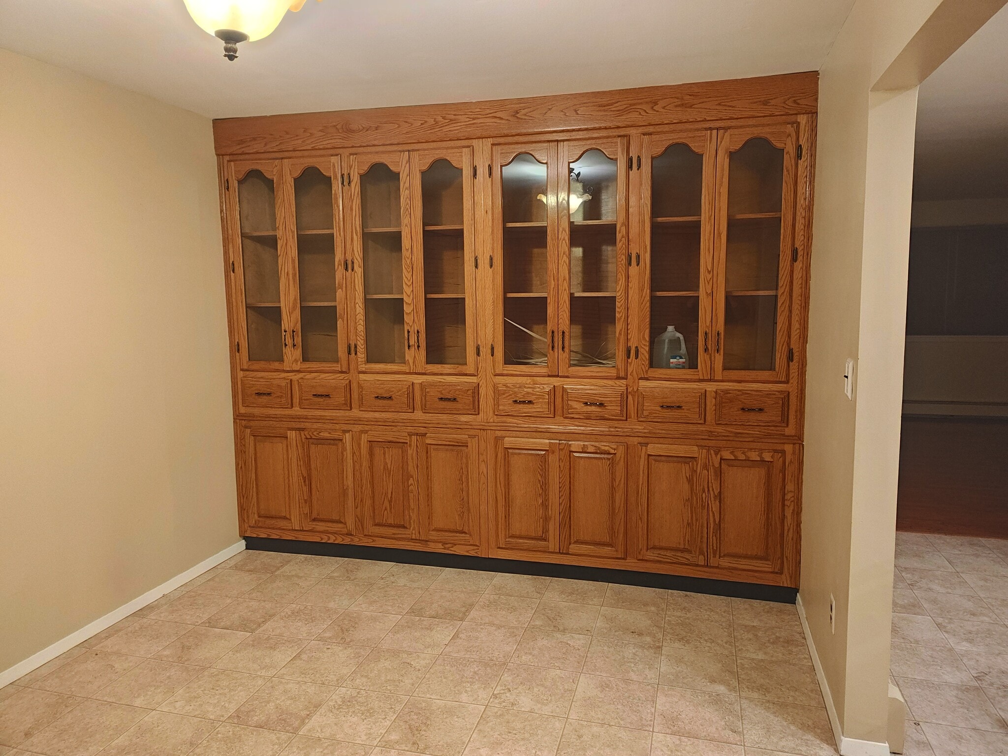 Unique built cabinets - 32 Scooter Ln