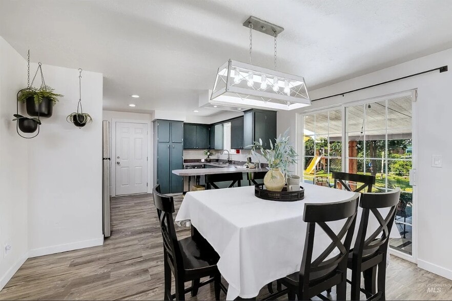 Building Photo - 1219 NW 7th St