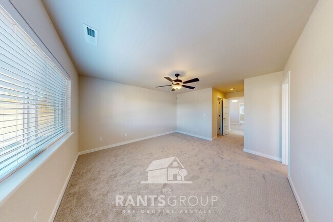 Building Photo - Beautiful Home in Newer Subdivision! Easy freeway access!