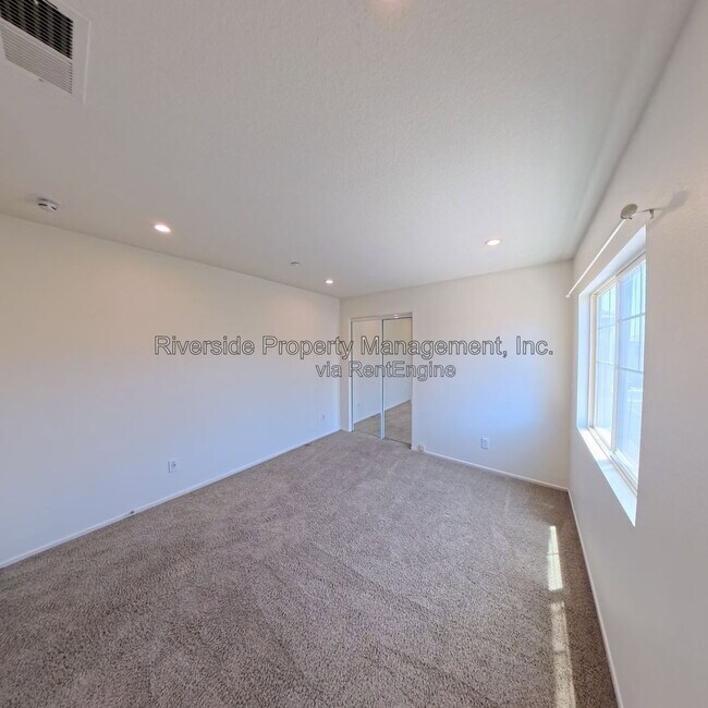 Building Photo - 4031 Cey Ct