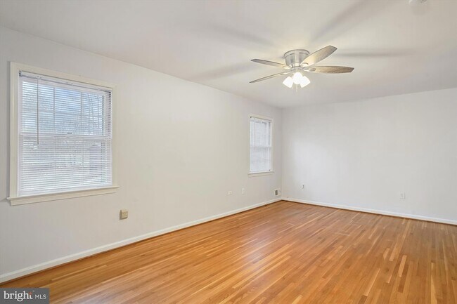 Building Photo - 11808 Coldstream Dr