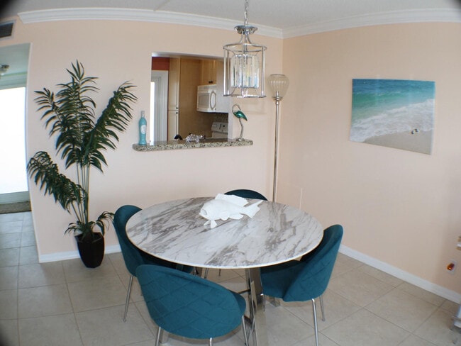 Building Photo - 201 N Ocean Blvd