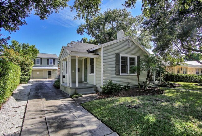 Building Photo - 404 S Westland Ave