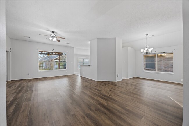 Building Photo - 19718 Gable Woods Dr