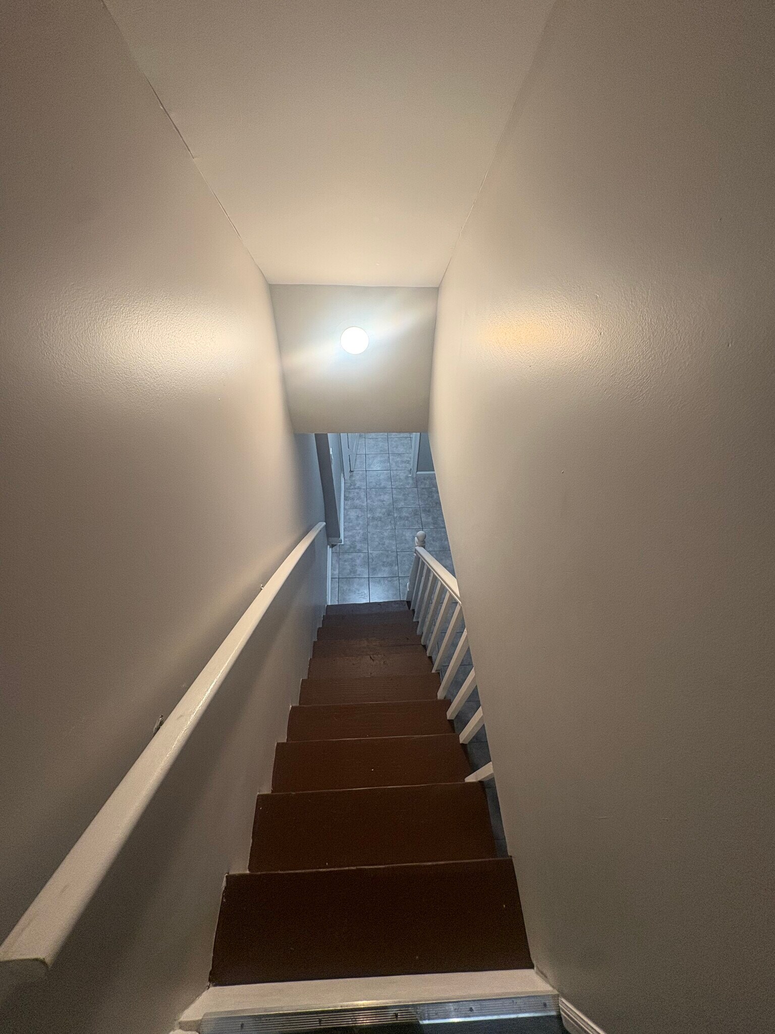 Building Photo - 619 E 29th St