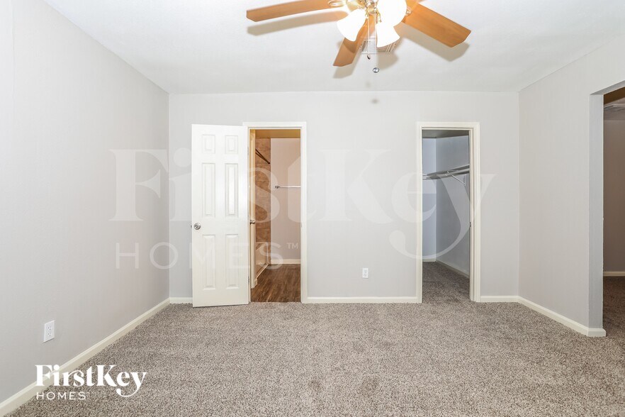 Building Photo - 5019 Monteith Dr