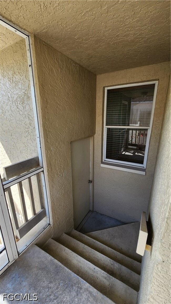 Building Photo - 6118 Montego Bay Loop