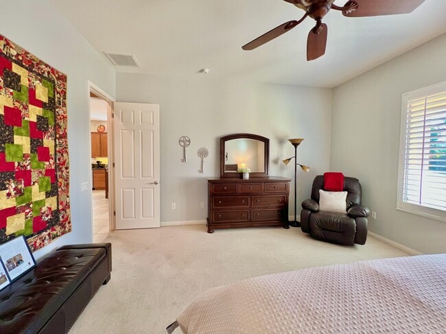 Building Photo - 40759 Calle Guapo