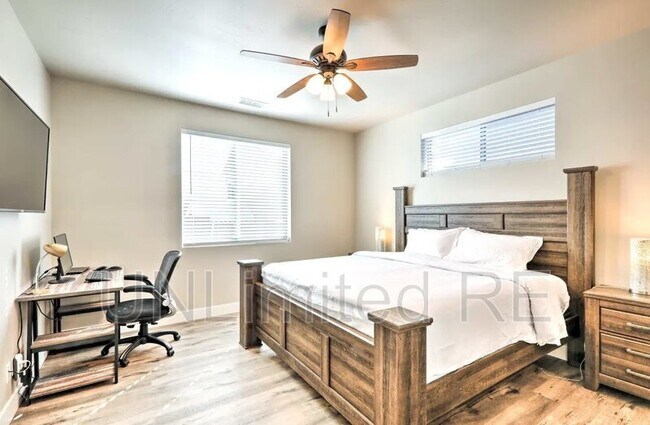 Building Photo - 2269 W Mission Timber Cir