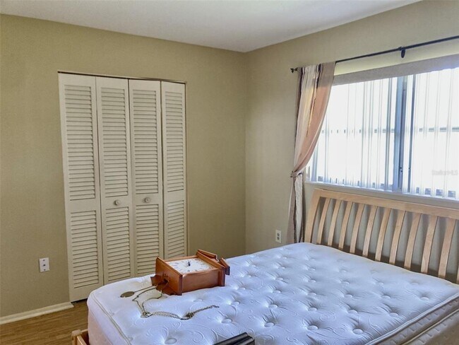 Building Photo - 6110 Coral Way