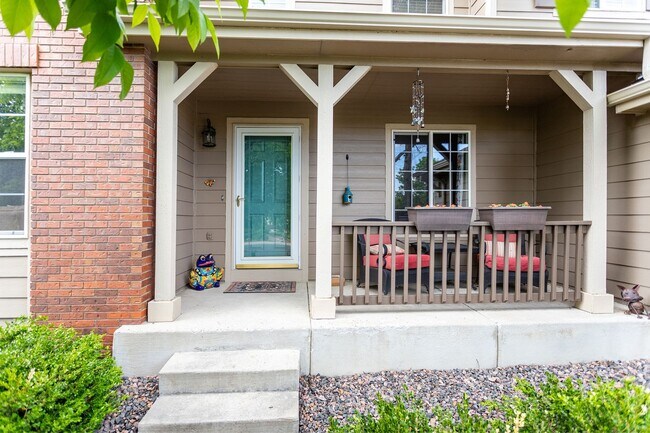 Building Photo - Charming Monument Retreat with  Private Ba...