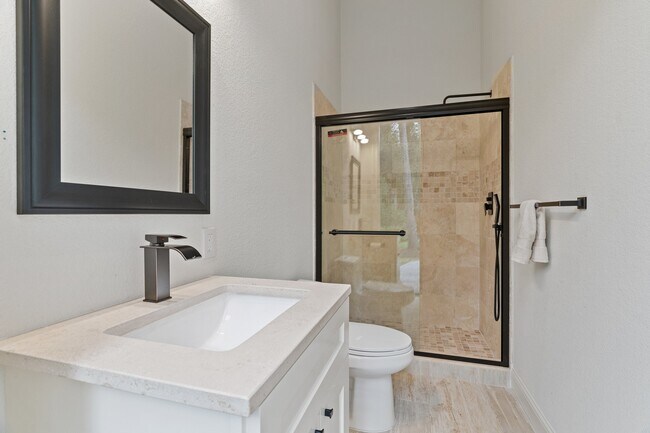 Building Photo - 25019 Butler Hill Ct