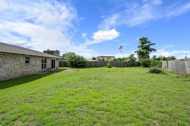 Building Photo - 2807 Gordon St