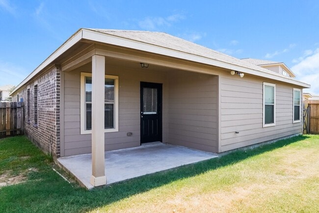 Building Photo - 21370 Beacon Springs Lane