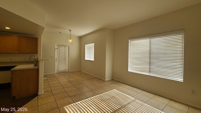 Building Photo - Condo in Southwest Las Vegas