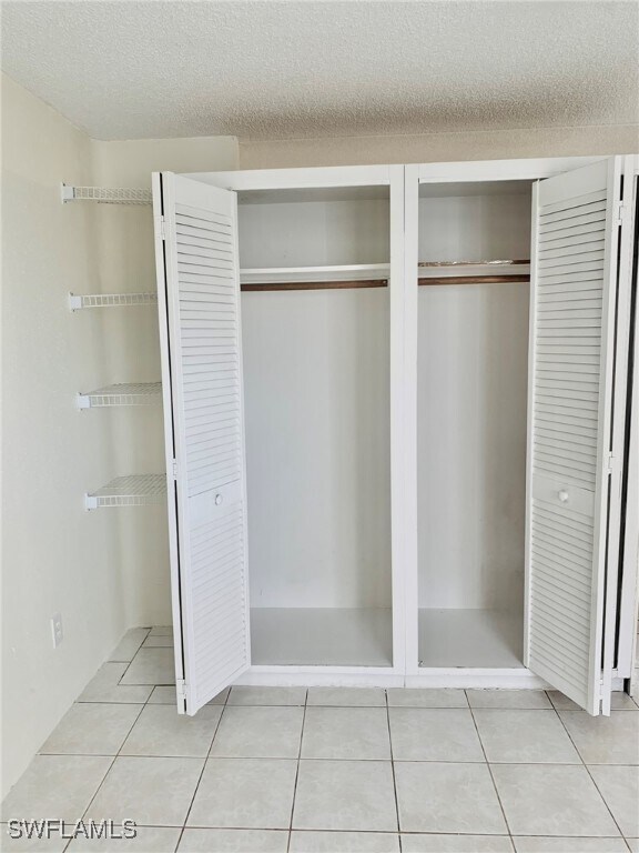 Building Photo - 826 Wiggins Pass Rd