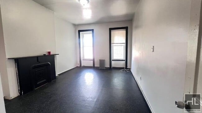 Building Photo - 0 bedroom in BROOKLYN NY 11233