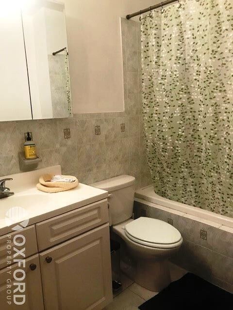 Building Photo - 449 East 84th Street