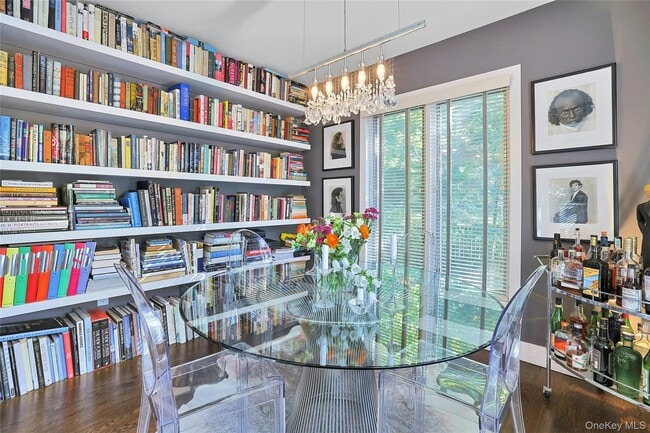 Building Photo - 188 Ferdon Ave