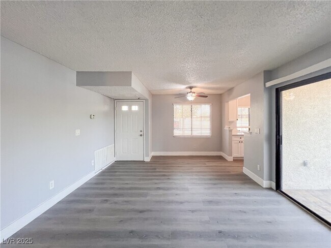 Building Photo - 4842 Nara Vista Way