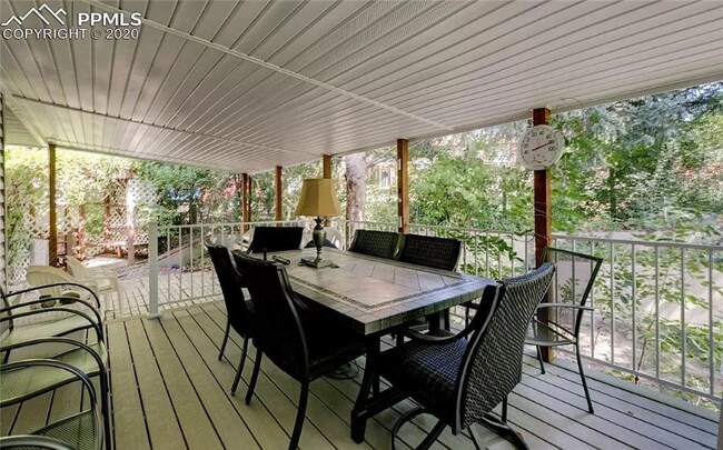 Building Photo - 5365 Silver Spur Ave