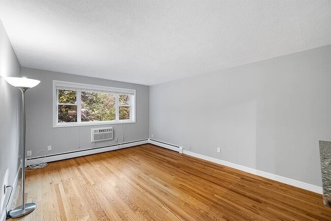 Building Photo - 11 Cogswell Ave