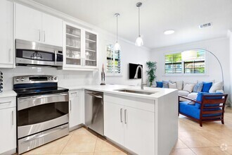 Building Photo - 861 S Ocean Blvd