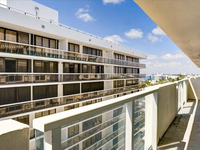 Building Photo - 9499 Collins Ave