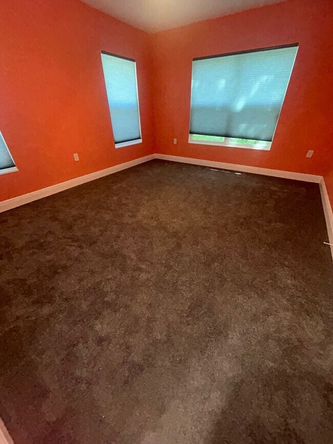 Building Photo - Beautiful 3 Bedroom 2 Bathroom in Sanford FL!