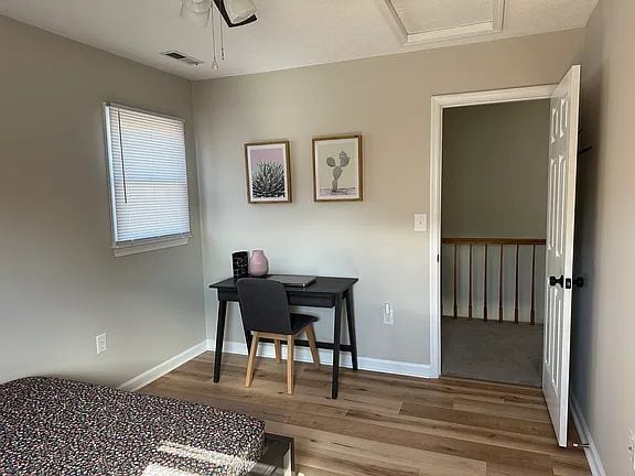 Building Photo - 2013 Mosley St