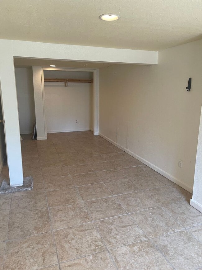 Building Photo - Welcome to Your Backyard Paradise!