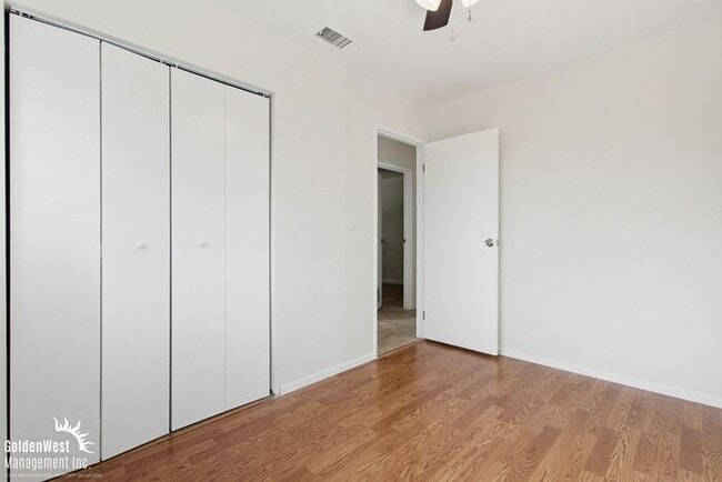 Building Photo - Newly Remodeled 5Bdm 2Ba Home with Huge Patio!