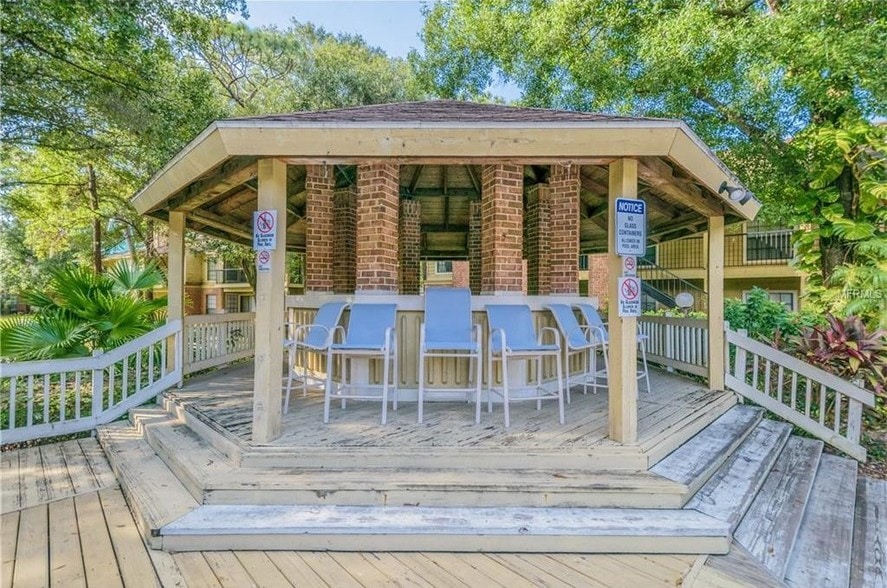 Building Photo - 8643 Mallard Reserve Dr