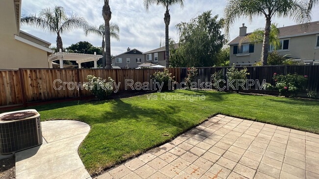 Building Photo - 1140 Dominique Dr