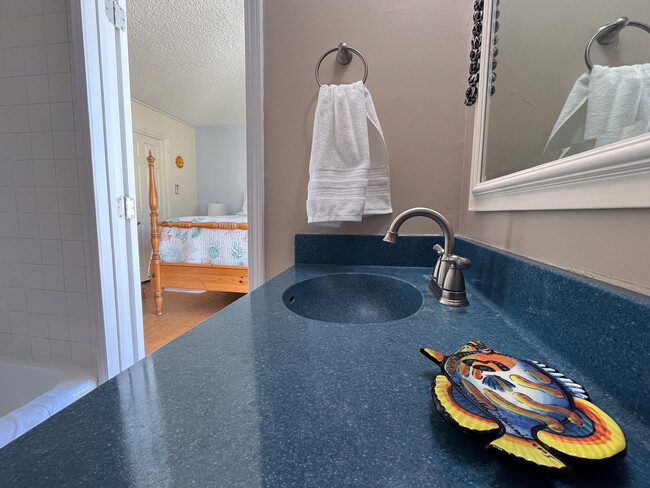 Bathroom looking into bedroom - 2575 Kuhio Ave