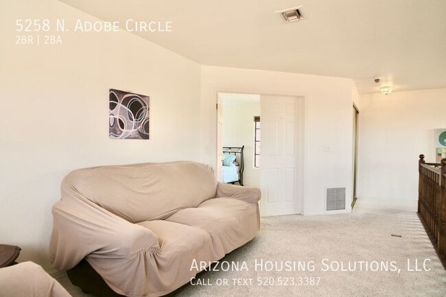 Building Photo - 5258 N Adobe Cir