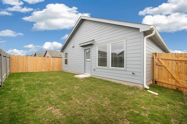 Building Photo - 23437 Firelight Dr