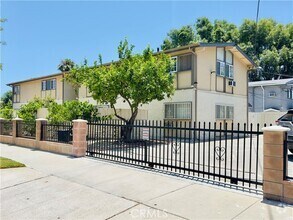 Building Photo - 18556 Community St