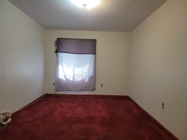 Building Photo - 10443 Springfield Blvd