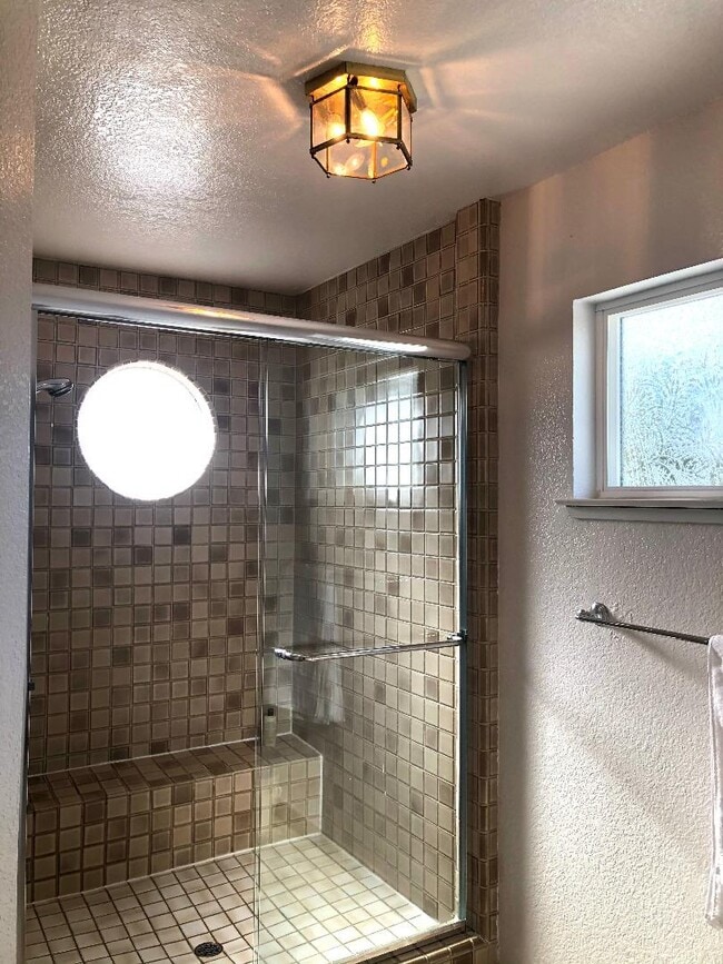 Building Photo - 12393 Beauchamps Ln