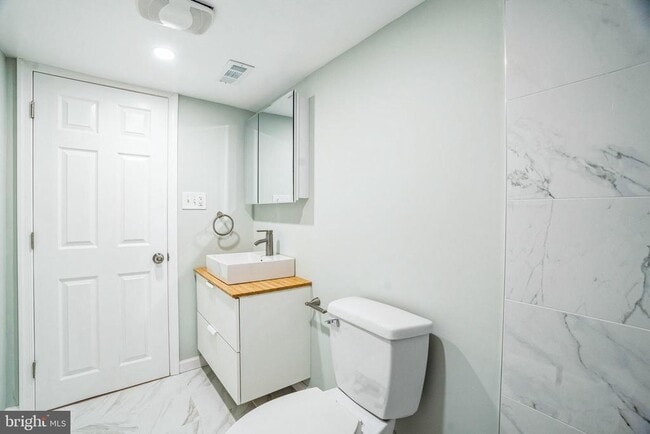 Building Photo - 435 N 32nd St