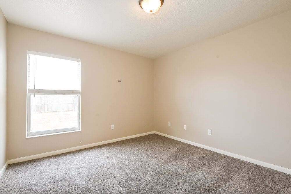 Building Photo - 2856 Snowy Owl Ct