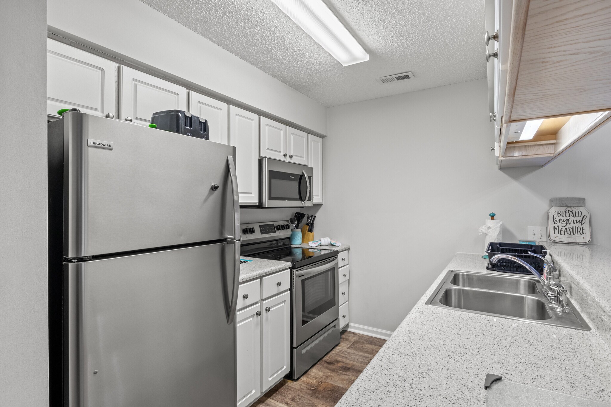 Building Photo - 5030 Windsor Green Way