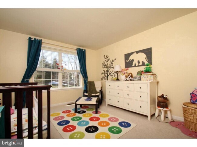 Building Photo - 278 Flagstone Rd