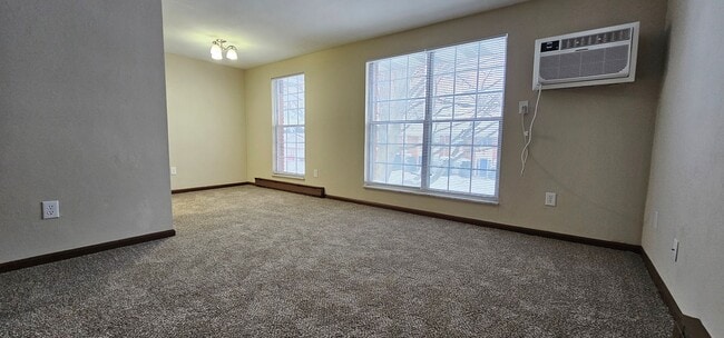 Building Photo - ONE MONTH FREE! Ask us how! Peaceful West Milton Apartment Living with Washer/Dryer hookups! – Sc...