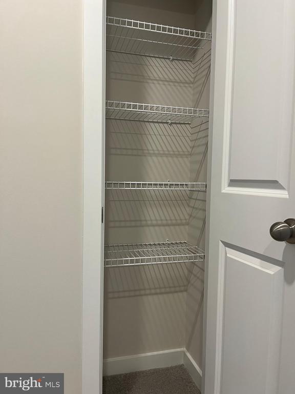 Building Photo - 40 Anderson Dr