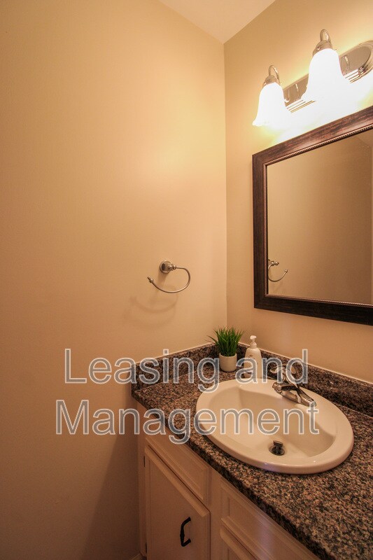 Building Photo - 796 Harbor Pl Dr
