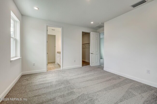 Building Photo - 357 Rum Runner Wy